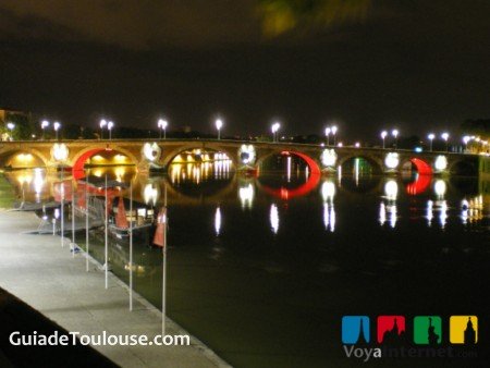 Garona de noche